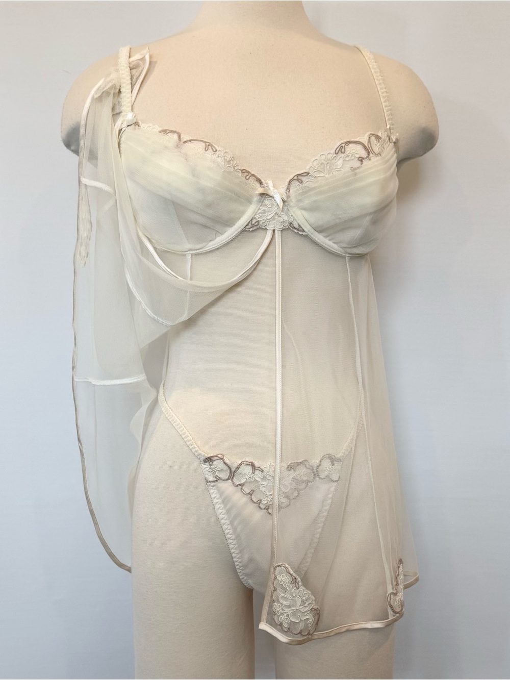 Y2K Victoria’s Secret Silk Tulle Ivory Babydoll Bridal Vintage Slip 2PC Set 36C